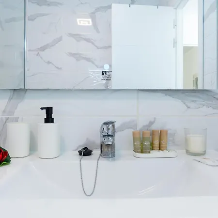 16a Silver Garden Ocean View *