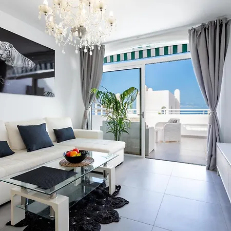 16a Silver Garden Ocean View