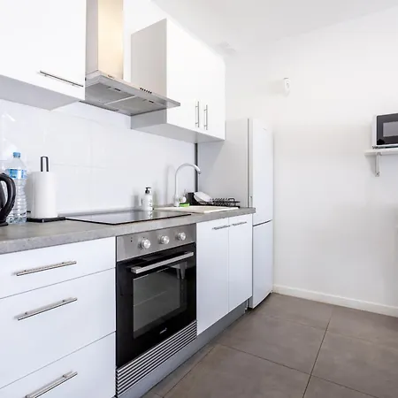 16a Silver Garden Ocean View * אדחה